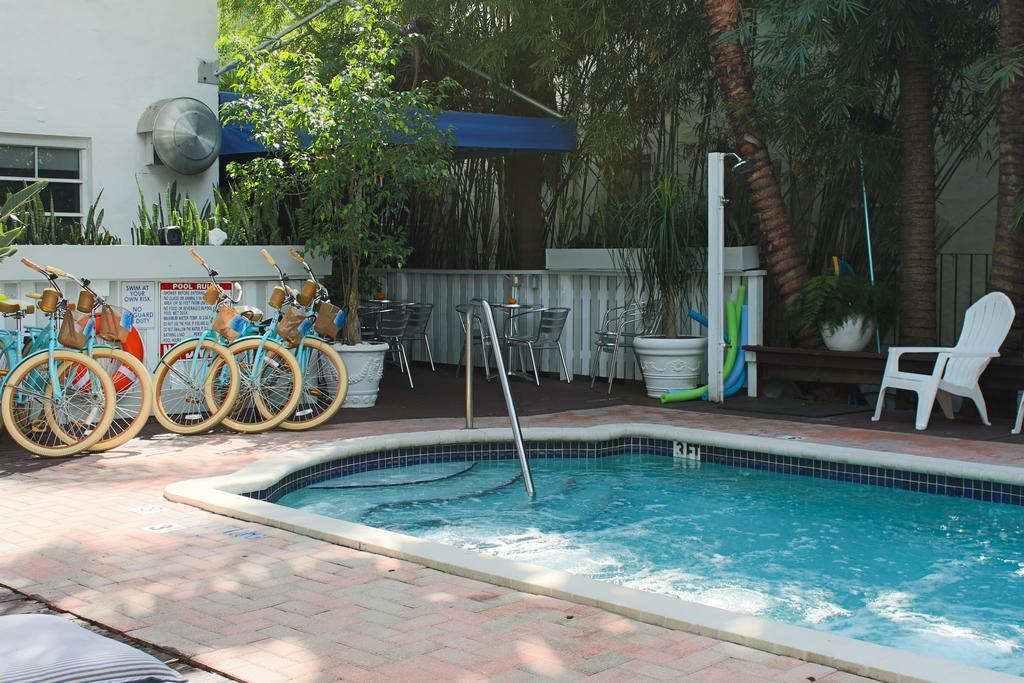 Sobe You! Hotel Miami Beach Bagian luar foto